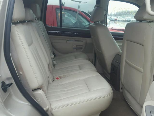 5LMEU88H24ZJ52374 - 2004 LINCOLN AVIATOR 金色 照片 6