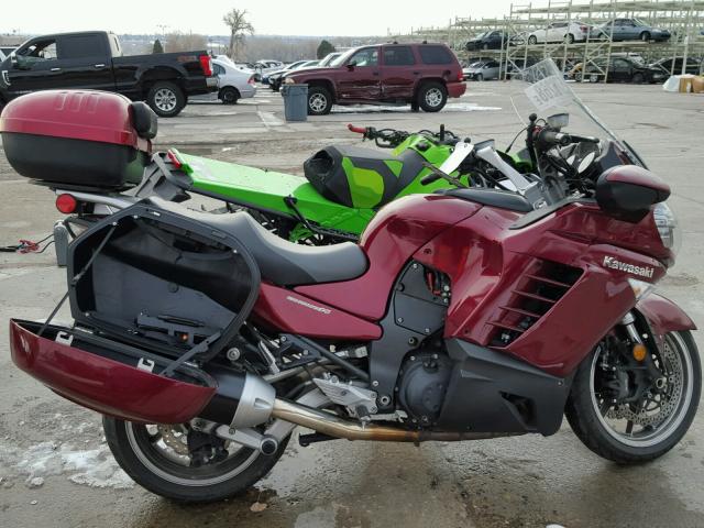 JKBZGNB149A010551 - 2009 KAWASAKI ZG1400 B RED photo 5