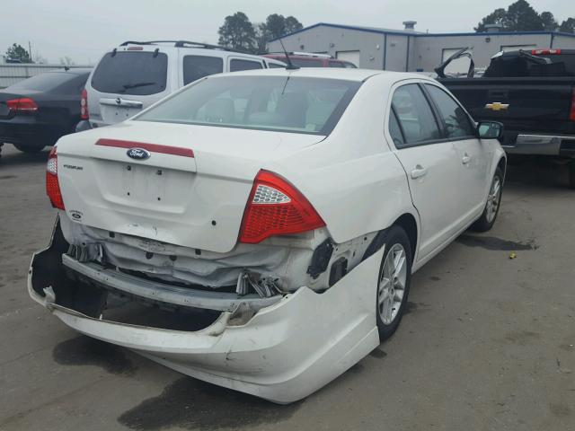 3FAHP0GA4CR340730 - 2012 FORD FUSION S WHITE photo 4