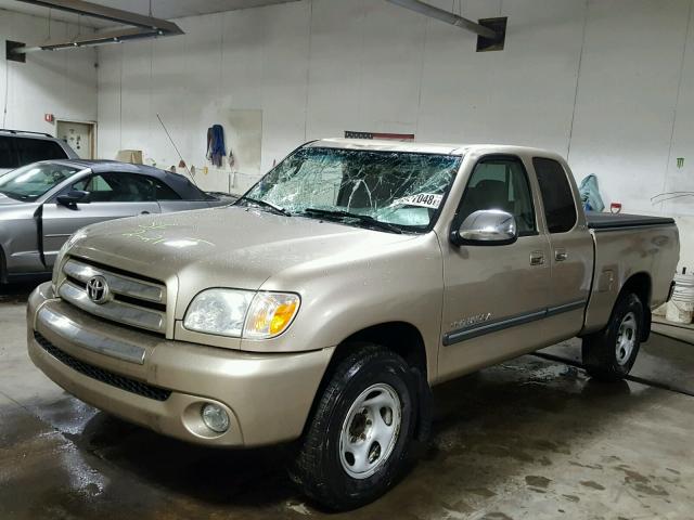 5TBRU34176S474560 - 2006 TOYOTA TUNDRA ACC BEIGE photo 2