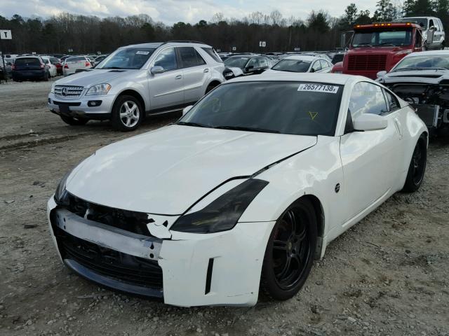 JN1AZ34D14T163773 - 2004 NISSAN 350Z COUPE WHITE photo 2