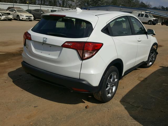 3CZRU5H37HM727310 - 2017 HONDA HR-V LX WHITE photo 4