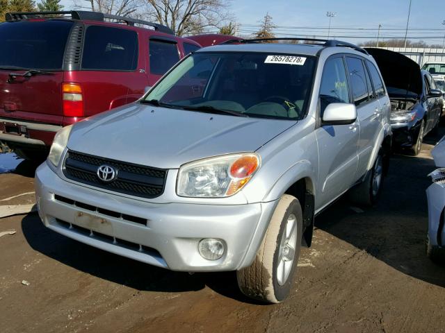 JTEHD20VX46011746 - 2004 TOYOTA RAV4 SILVER photo 2