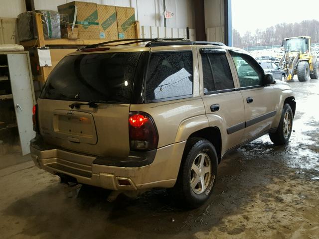 1GNDT13S052361663 - 2005 CHEVROLET TRAILBLAZE GOLD photo 4