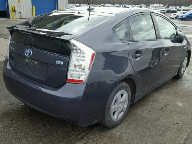 JTDKN3DU7A5204971 - 2010 TOYOTA PRIUS GRAY photo 4