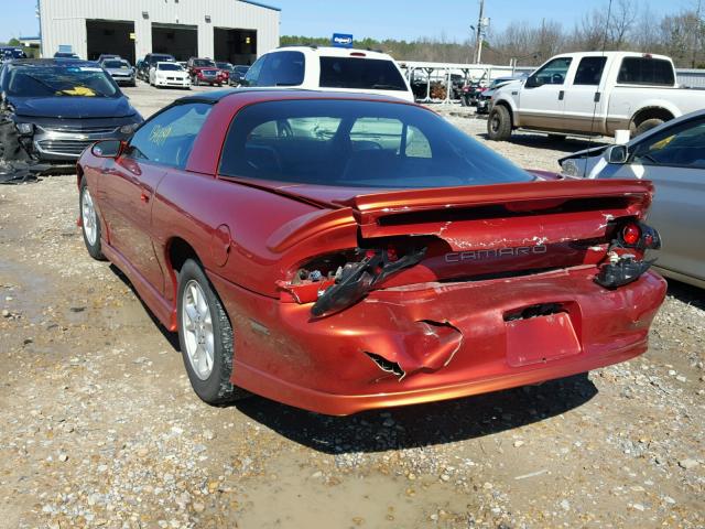 2G1FP22K322139842 - 2002 CHEVROLET CAMARO ORANGE photo 3