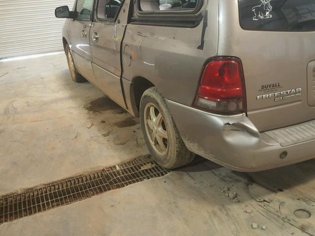 2FMDA58204BA46705 - 2004 FORD FREESTAR L GRAY photo 9