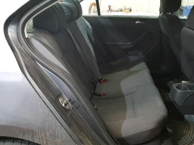 3VW2K7AJ7DM383275 - 2013 VOLKSWAGEN JETTA BASE ნაცრისფერი ფოტო 6