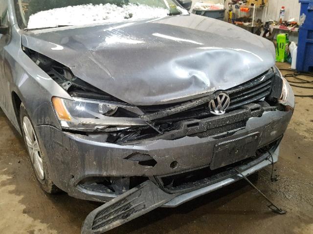 3VW2K7AJ7DM383275 - 2013 VOLKSWAGEN JETTA BASE ნაცრისფერი ფოტო 9