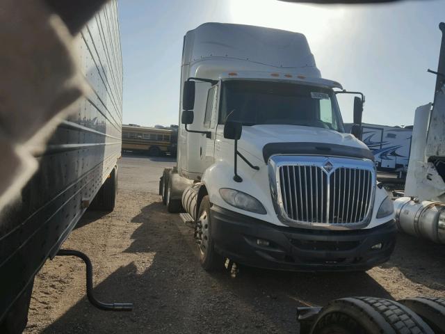 3HSDBSJR4AN178093 - 2010 INTERNATIONAL PROSTAR أبيض صورة 1