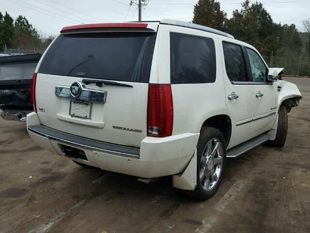 1GYFK63817R430595 - 2007 CADILLAC ESCALADE L WHITE photo 4