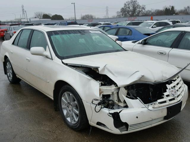 1G6KH5E68BU117237 - 2011 CADILLAC DTS PREMIU WHITE photo 1