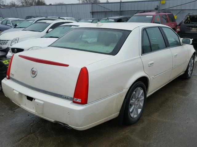 1G6KH5E68BU117237 - 2011 CADILLAC DTS PREMIU WHITE photo 4