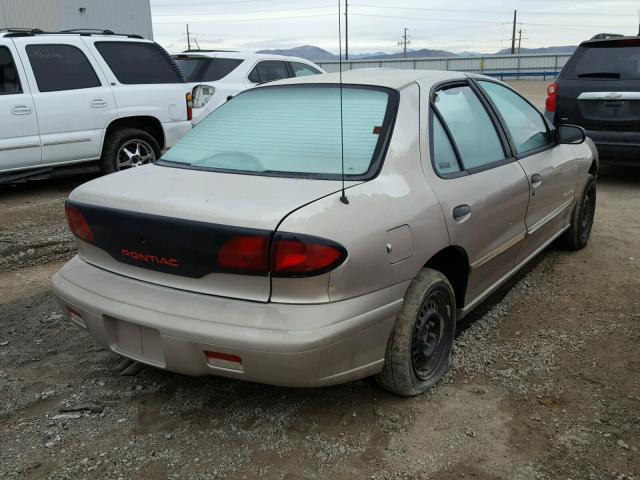 1G2JB5247T7574154 - 1996 PONTIAC SUNFIRE SE WHITE photo 4