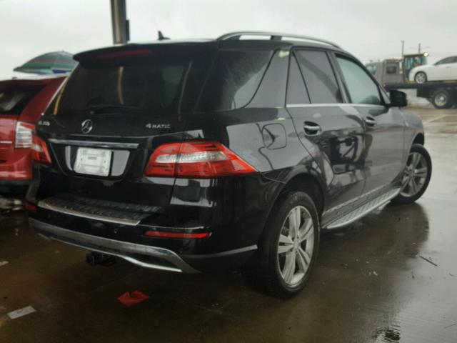 4JGDA5HB4EA344879 - 2014 MERCEDES-BENZ ML 350 4MA BLACK photo 4