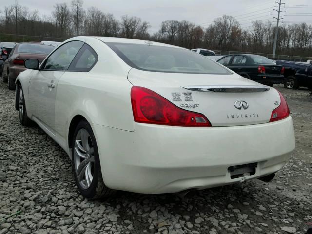 JNKCV64E78M117858 - 2008 INFINITI G37 BASE WHITE photo 3