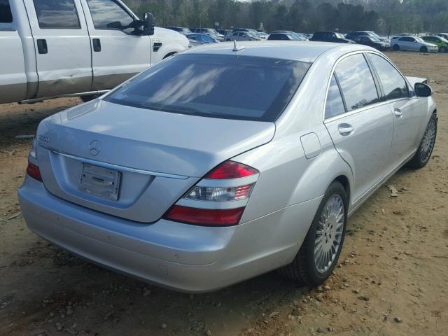 WDDNG71X47A110601 - 2007 MERCEDES-BENZ S 550 SILVER photo 4