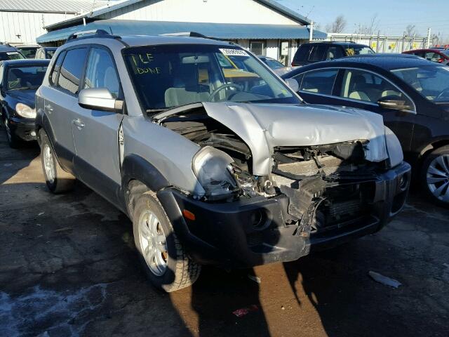 KM8JN72D27U638716 - 2007 HYUNDAI TUCSON SE SILVER photo 1