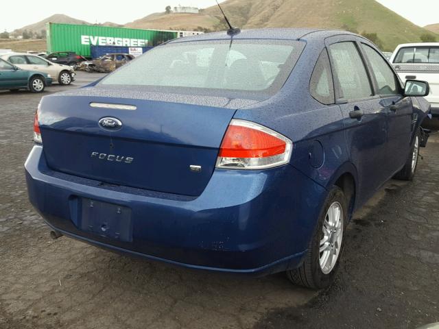 1FAHP35N28W109563 - 2008 FORD FOCUS SE BLUE photo 4