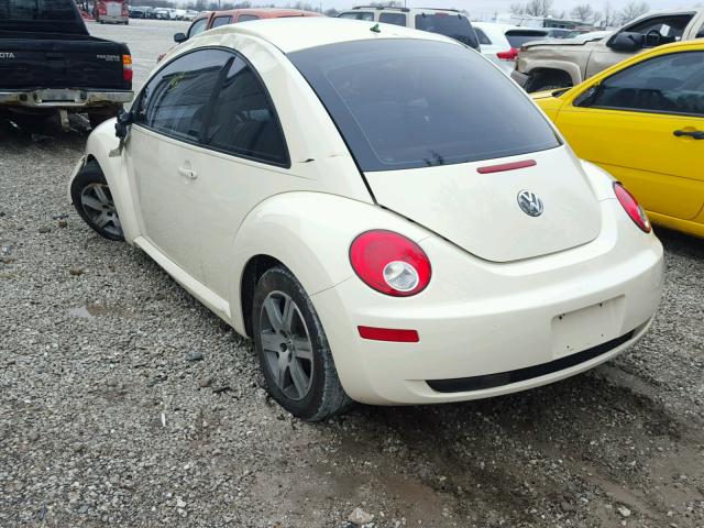 3VWPW31C17M518405 - 2007 VOLKSWAGEN NEW BEETLE CREAM photo 3