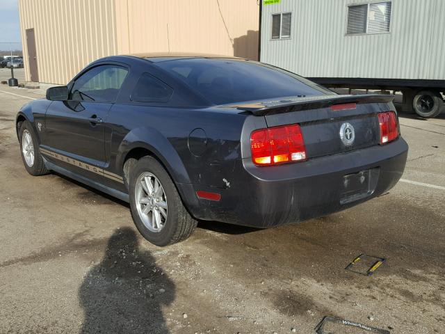 1ZVHT80N295115068 - 2009 FORD MUSTANG GRAY photo 3