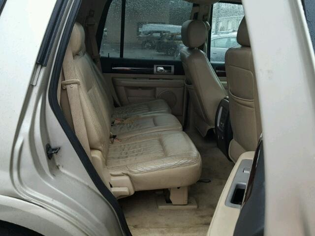 5LMFU28596LJ15450 - 2006 LINCOLN NAVIGATOR TAN photo 6