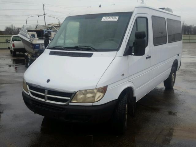 WD8PD644565866330 - 2006 DODGE SPRINTER 2 WHITE photo 2