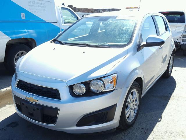 1G1JA6SH0C4113489 - 2012 CHEVROLET SONIC LS SILVER photo 2