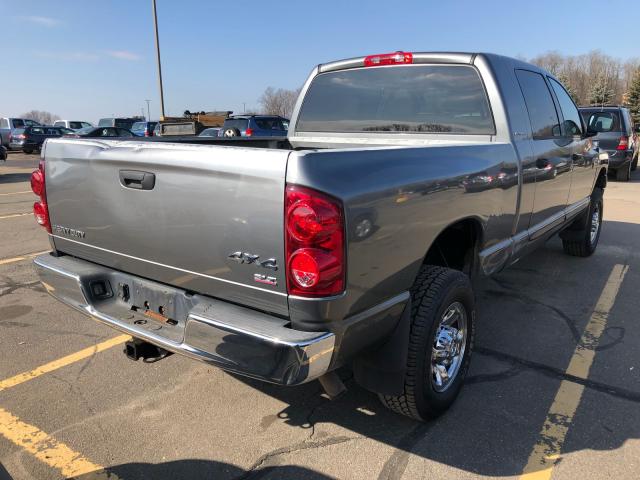 3D7KS29D27G767798 - 2007 DODGE RAM 2500 GRAY photo 4