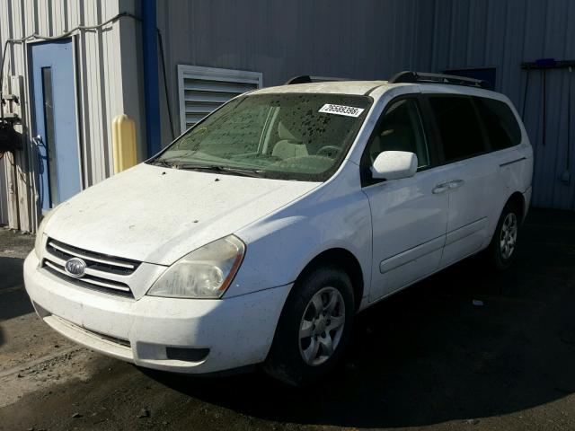 KNDMB233176166242 - 2007 KIA SEDONA EX WHITE photo 2