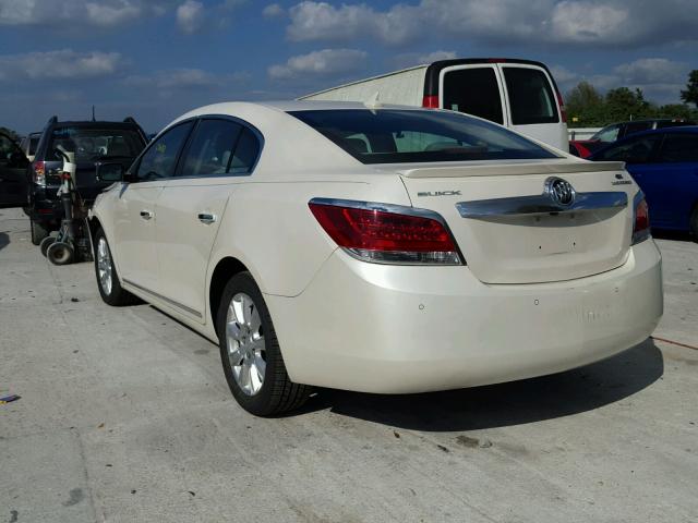 1G4GC5ER6DF136903 - 2013 BUICK LACROSSE WHITE photo 3