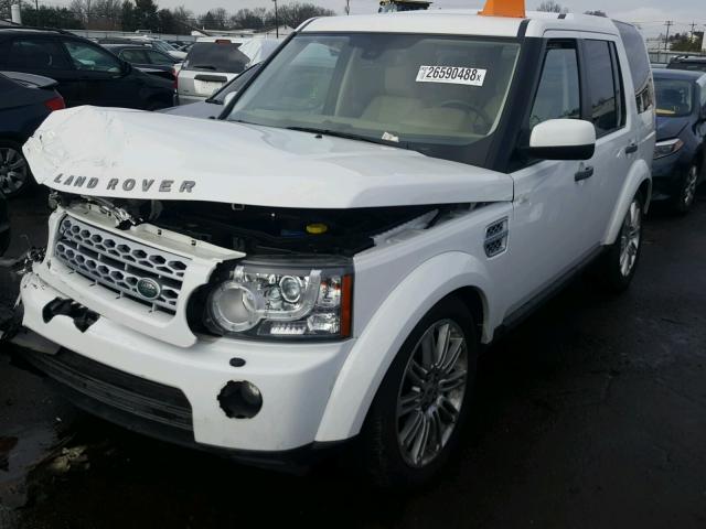 SALAG2D48BA588616 - 2011 LAND ROVER LR4 HSE WHITE photo 2