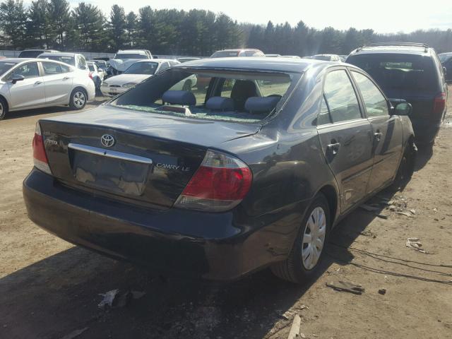 4T1BE30K75U389728 - 2005 TOYOTA CAMRY LE BLACK photo 4