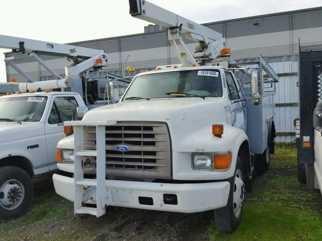 1FDMF70J4SVA20450 - 1995 FORD F700 WHITE photo 2