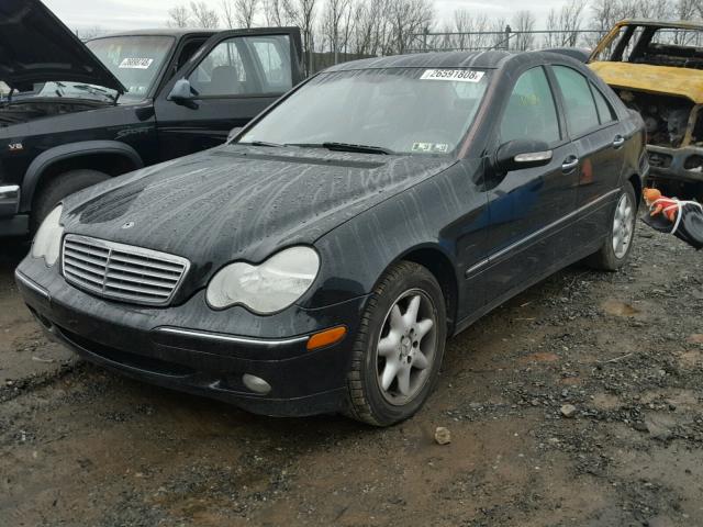 WDBRF81J84F497411 - 2004 MERCEDES-BENZ C 240 4MAT BLACK photo 2