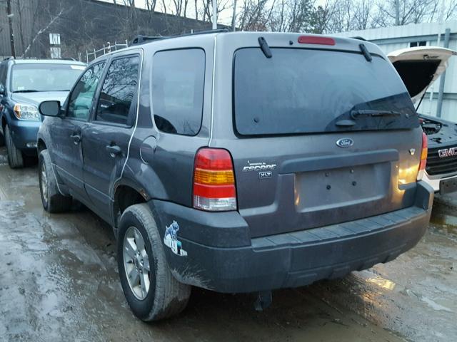 1FMYU93126KA22008 - 2006 FORD ESCAPE XLT GRAY photo 3