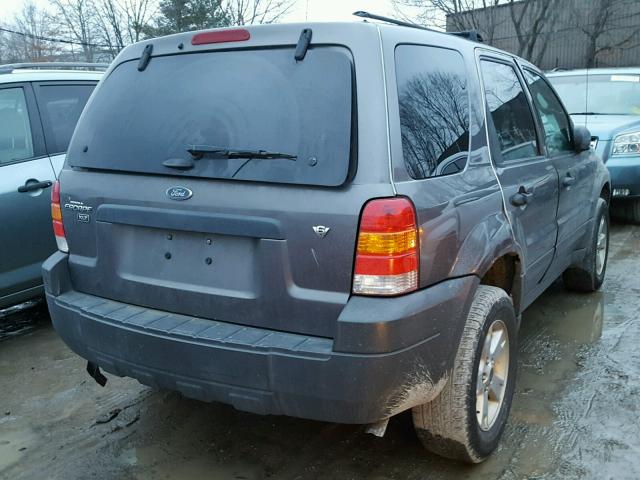 1FMYU93126KA22008 - 2006 FORD ESCAPE XLT GRAY photo 4