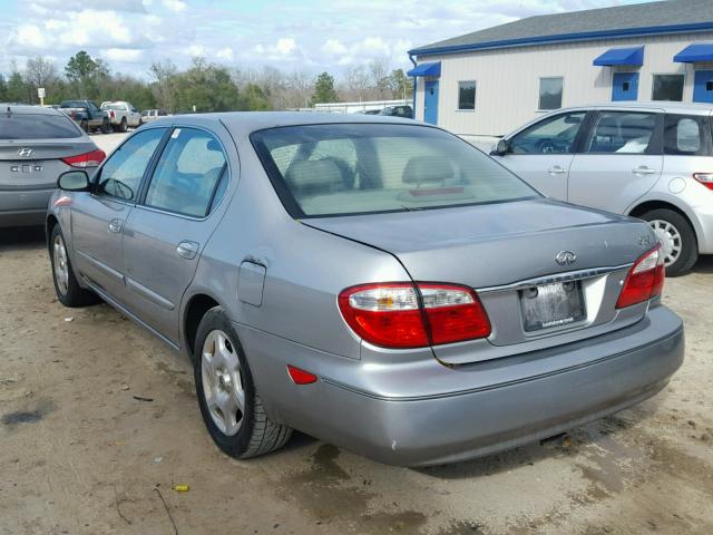 JNKCA31A0YT211338 - 2000 INFINITI I30 SILVER photo 3