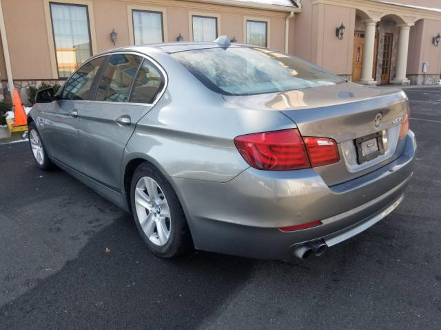 WBAXH5C52CDW08043 - 2012 BMW 528 XI GRAY photo 3