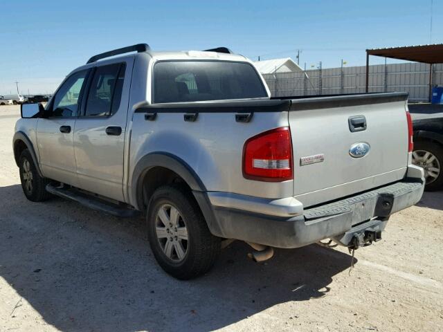 1FMEU31K67UB53010 - 2007 FORD EXPLORER S SILVER photo 3