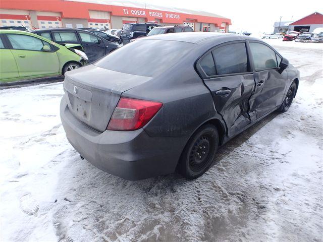 2HGFB2F40CH105066 - 2012 HONDA CIVIC LX GRAY photo 4