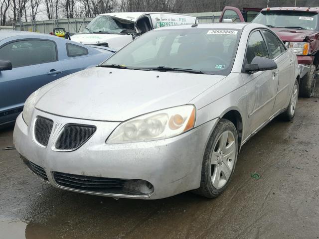 1G2ZG57B284118261 - 2008 PONTIAC G6 BASE SILVER photo 2