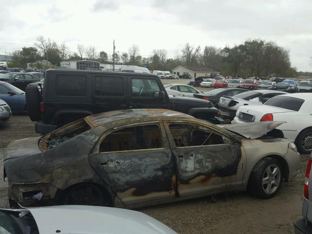 1G1ZB5E16BF267121 - 2011 CHEVROLET MALIBU LS დამწვარი ფოტო 9