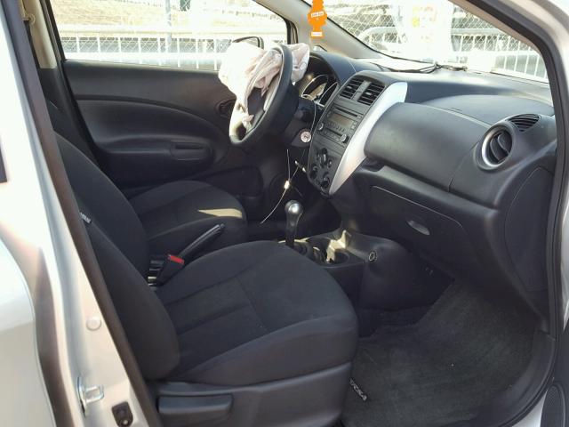 3N1CE2CP9HL371999 - 2017 NISSAN VERSA NOTE SILVER photo 5