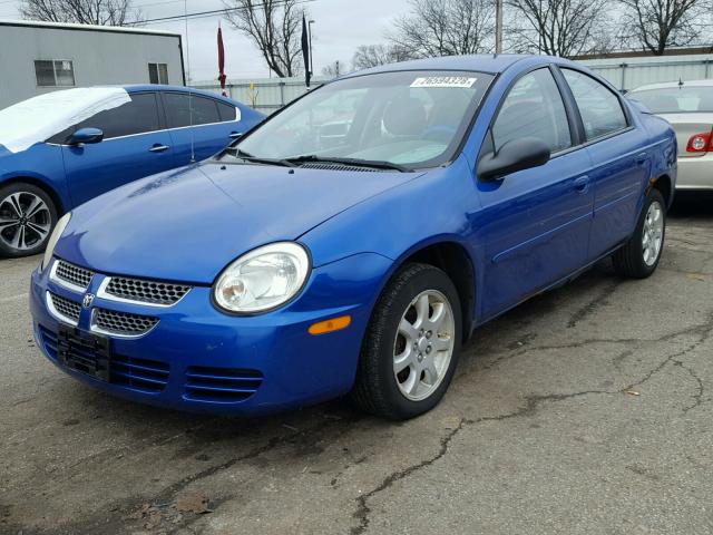 1B3ES56C95D280338 - 2005 DODGE NEON SXT BLUE photo 2