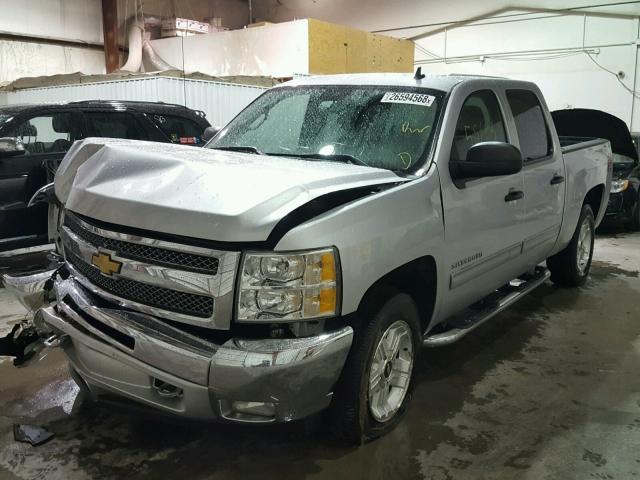 1GCPKSE79CF206669 - 2012 CHEVROLET SILVERADO SILVER photo 2