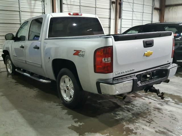 1GCPKSE79CF206669 - 2012 CHEVROLET SILVERADO SILVER photo 3