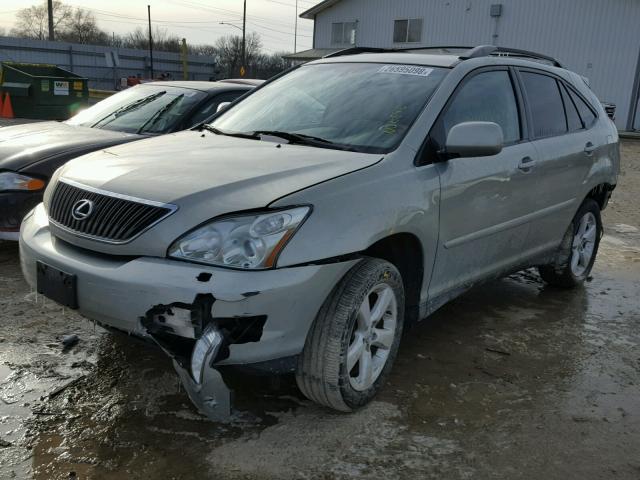 2T2HA31U04C019013 - 2004 LEXUS RX 330 SILVER photo 2