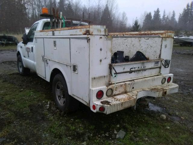 1FDWF30P45EA96485 - 2005 FORD F350 SRW S WHITE photo 3