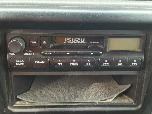 4S2CK58W824310345 - 2002 ISUZU RODEO S SILVER photo 9